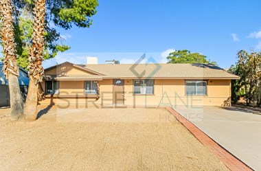 3718 E GELDING Drive 4 Beds House for Rent Photo Gallery 1